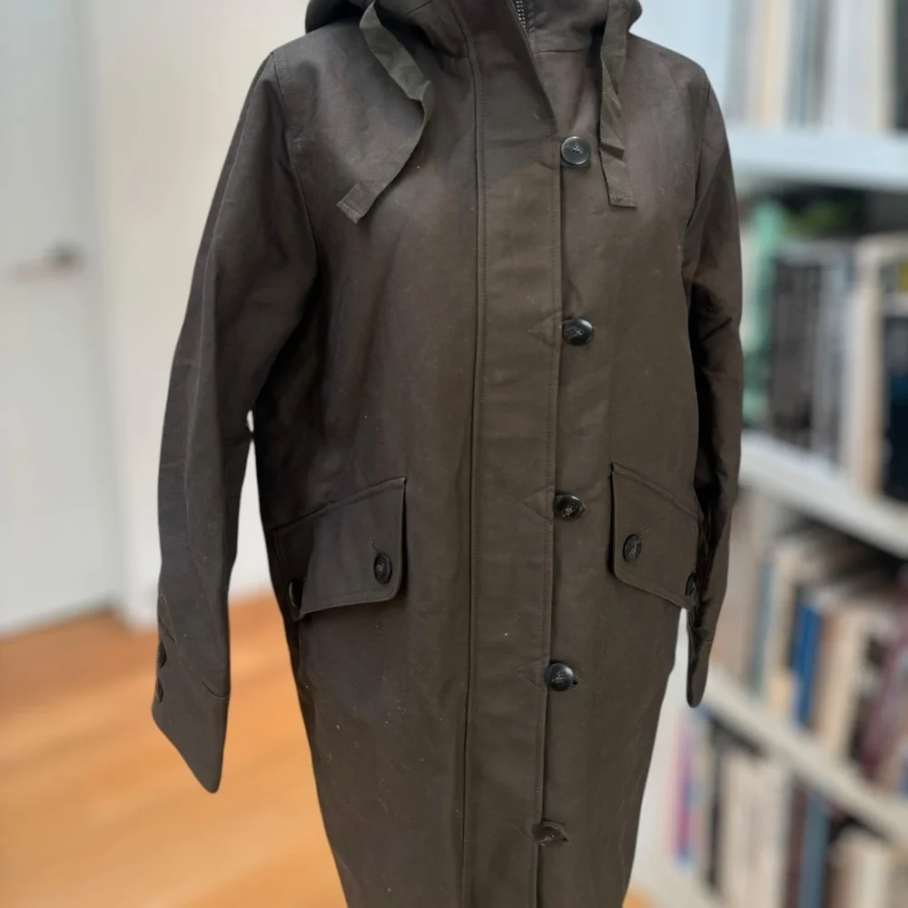 Sezane Bill Coat NWT in olive green/khaki color - Picture 7 of 12